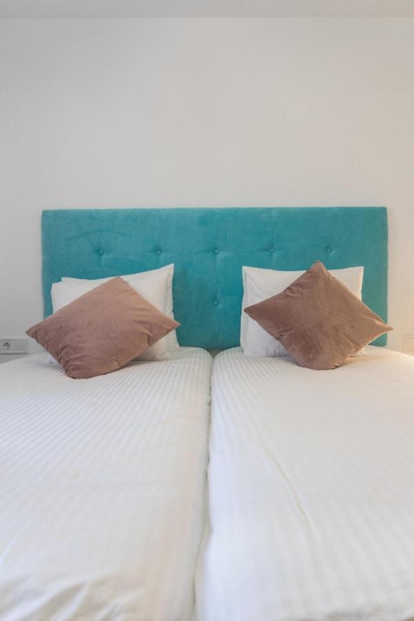 Exclusive Beach Apartment Valenza Esterno foto